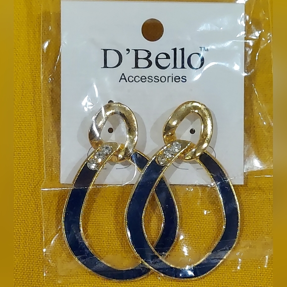 D'Bello Blue Dangle Earrings - Picture 6 of 6